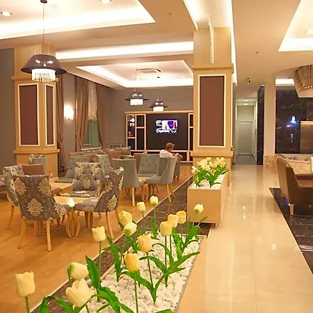 Merve Sun & 4*