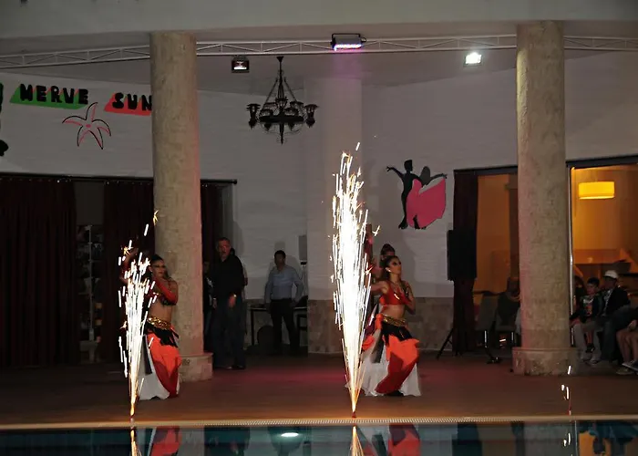 Hotel Merve Sun & 4*