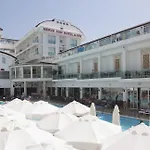 Merve Sun & 4* Σιντέ