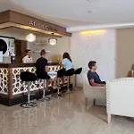 Merve Sun & Σιντέ
